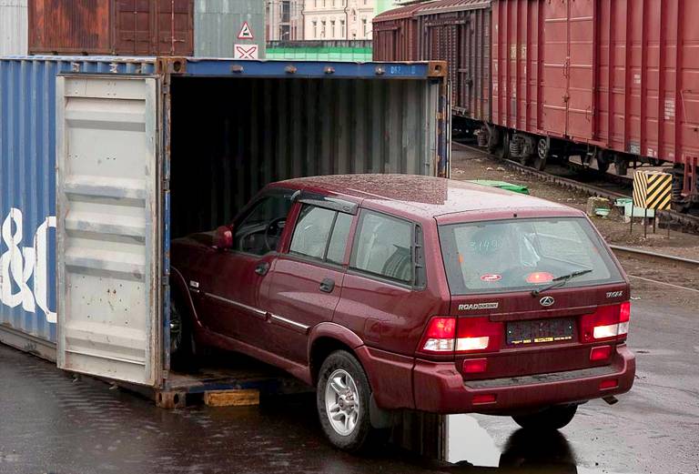 Перевозка авто сеткой из Владивостока в Новосибирск
