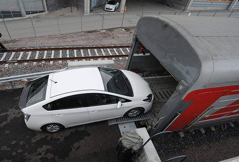 Железнодорожные перевозки автомобиля цена из Петропавловска Камчатского в Белгород